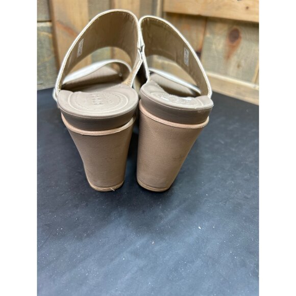 Dual Crocs Comfort Beige Wedge Sandals Size 10 Open Toe Slip-On Womens Shoes - Picture 4 of 8